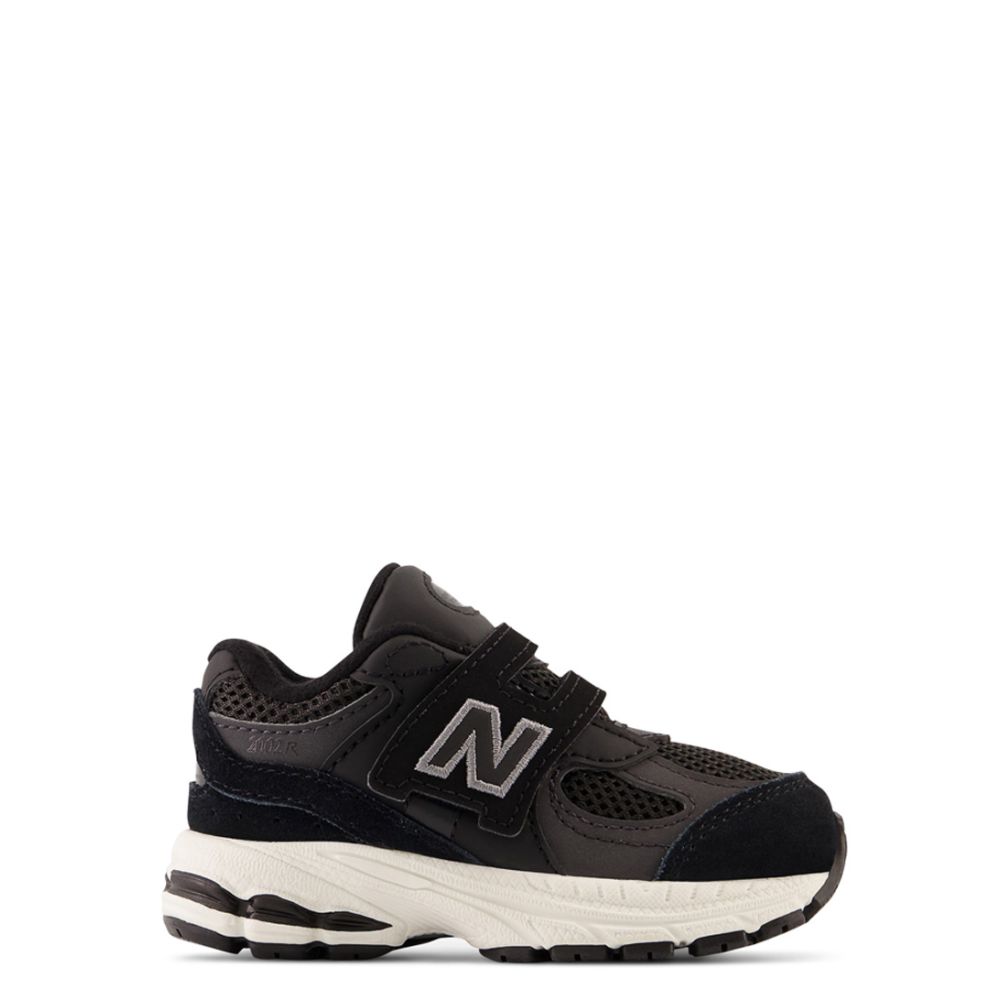 New Balance IV2002 - Black Phantom